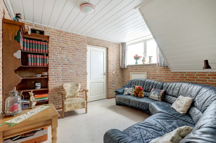 Foto 48 van de Mahonie 10