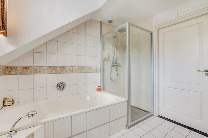 Foto 56 van de Mahonie 10