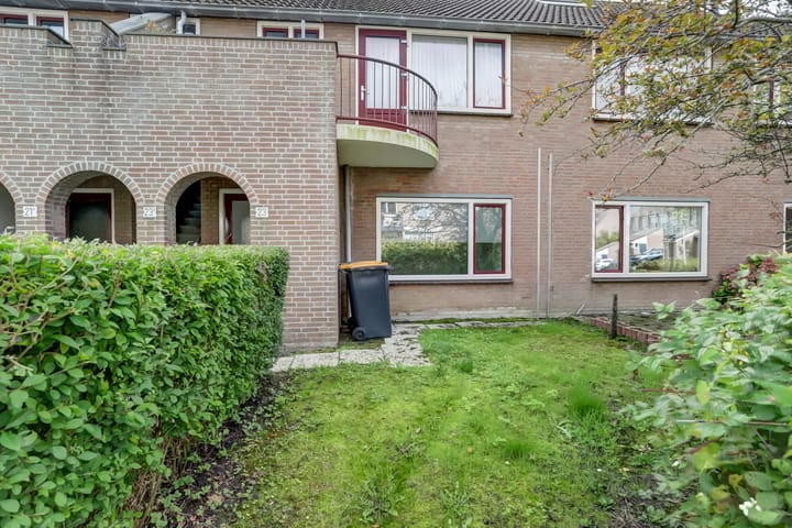 Foto 2 van Schouwenbank 23