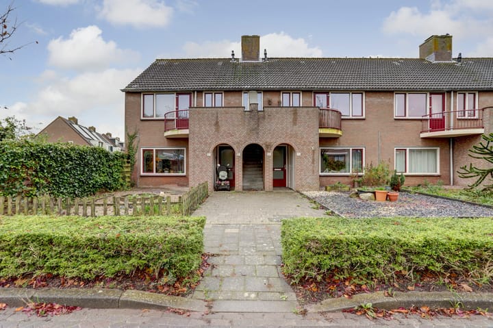 Foto 1 van Schouwenbank 17-A