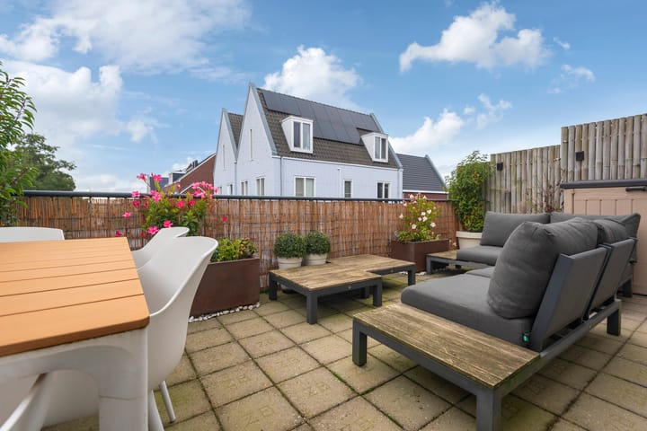 Foto 14 van Zuideinde 121