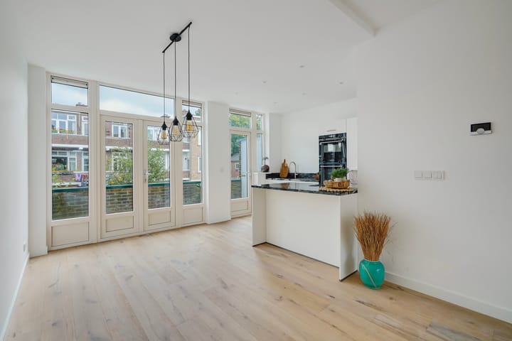 Foto 10 van Goudreinetstraat 77