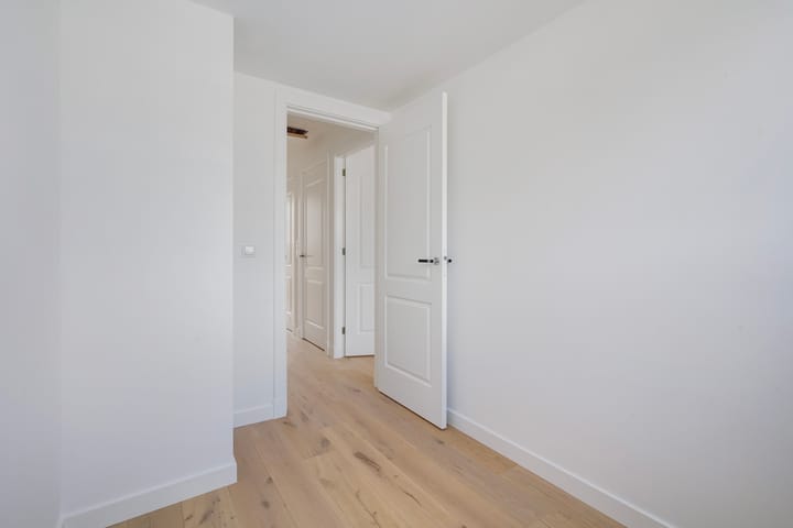 Foto 18 van Goudreinetstraat 77