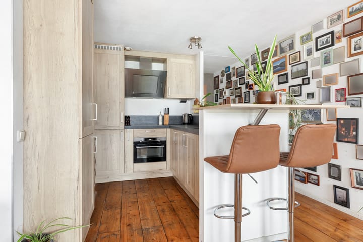 Foto 4 van Weena 17-B