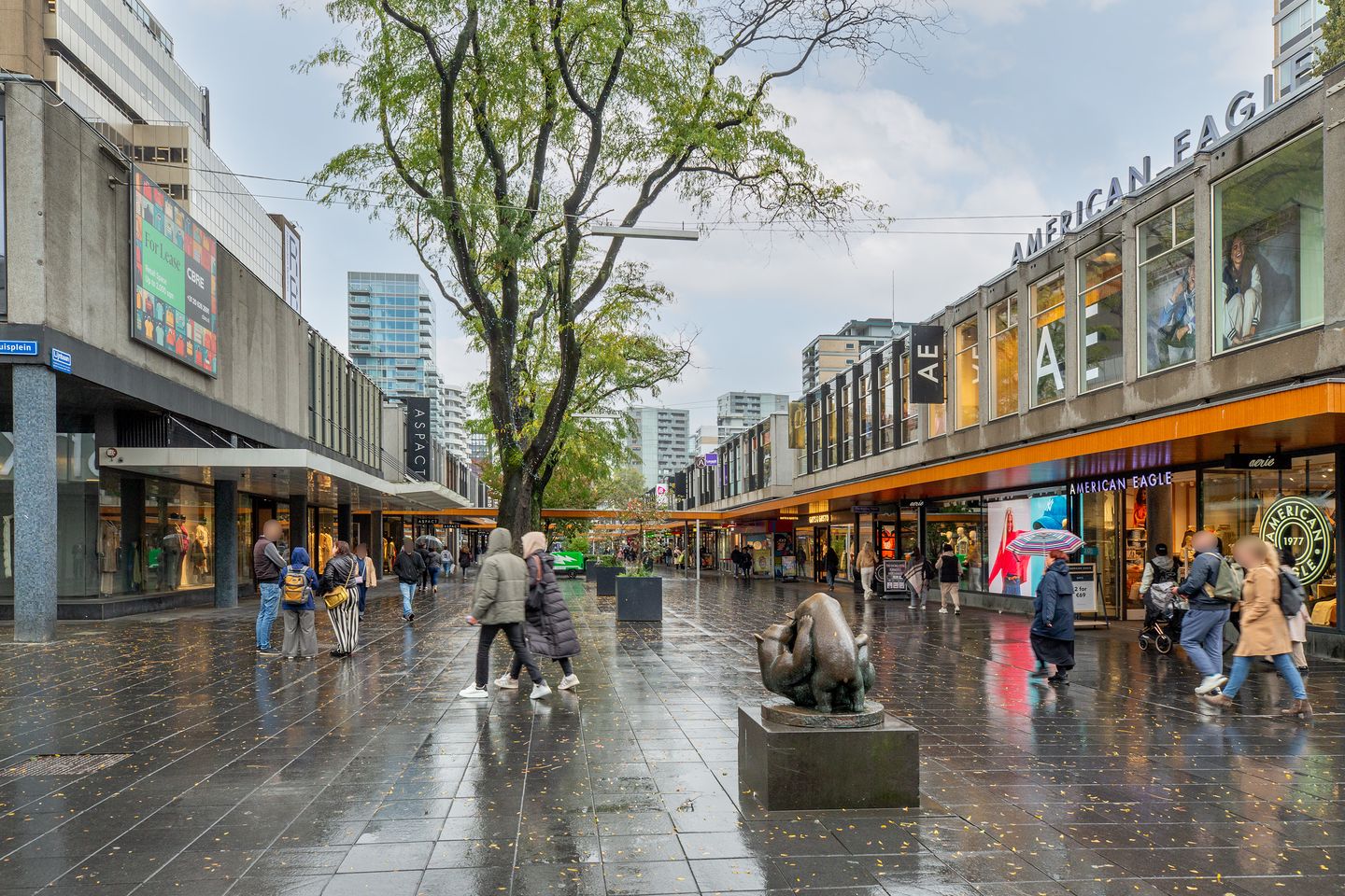 Photo 35 of Weena 17-B