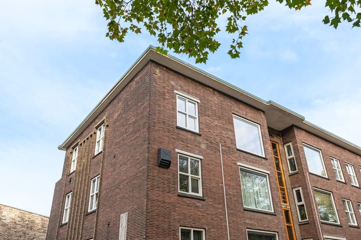 Foto 2 van Paramaribostraat 12