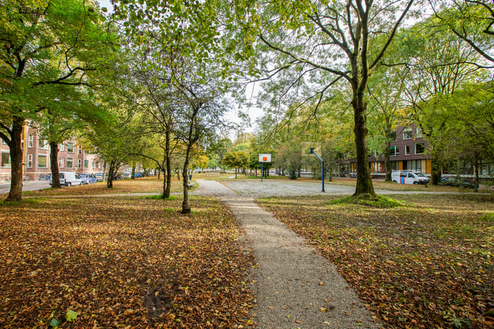 Foto 23 van Paramaribostraat 12