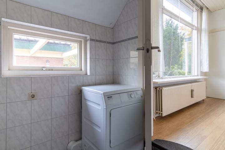 Foto 16 van Veursestraatweg 141