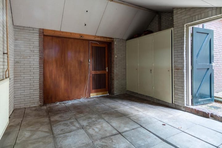 Foto 35 van Veursestraatweg 141