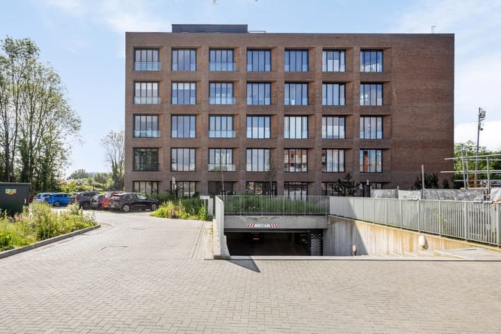 Foto 22 van Cosunpark 1-B7