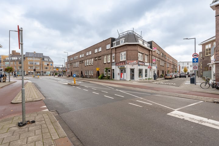 Bekijk foto 43 van Margrietstraat 7