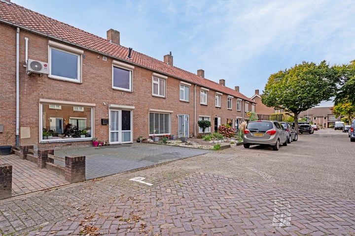 Bekijk foto 28 van Dokter Andereggstraat 4