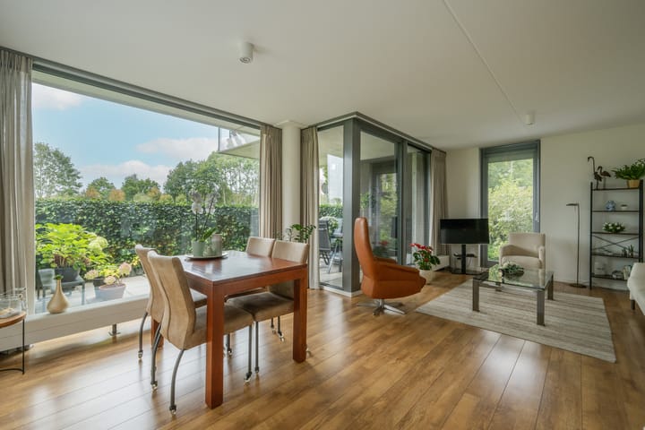 Foto 2 van Stationsweg 105