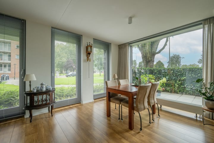 Foto 12 van Stationsweg 105