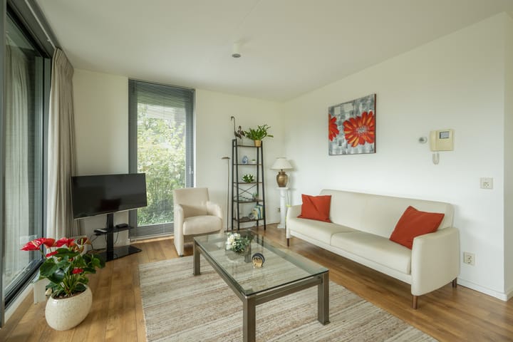 Foto 13 van Stationsweg 105