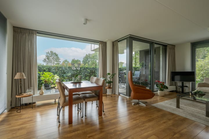 Foto 21 van Stationsweg 105