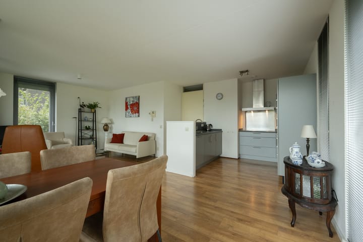 Foto 22 van Stationsweg 105