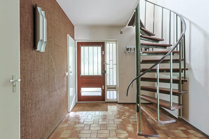 Foto 9 van Van Diepeningenlaan 1