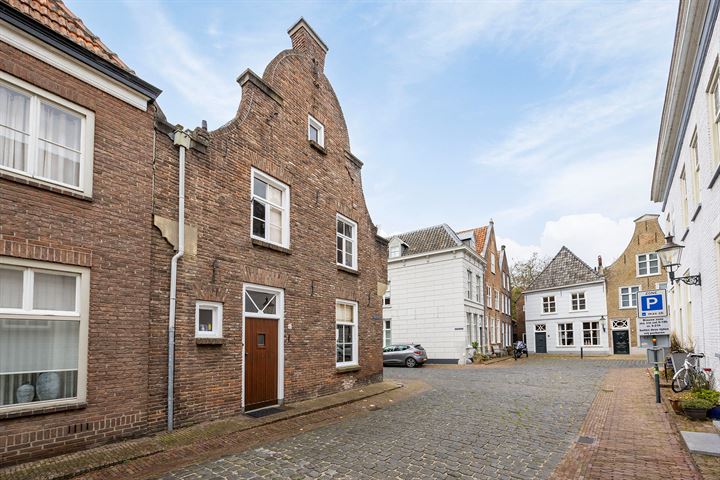 Bekijk foto 49 van Winkelstraat 2