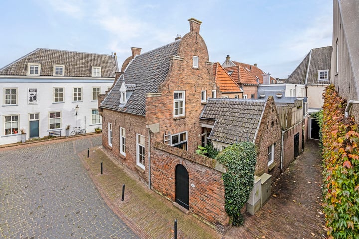 Bekijk foto 47 van Winkelstraat 2