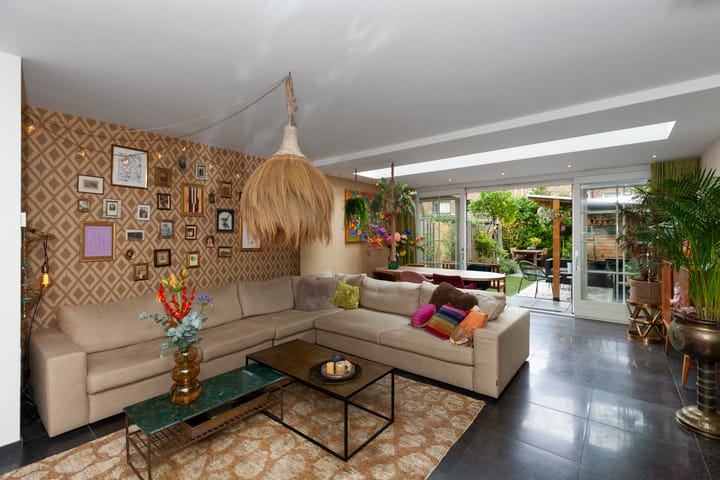 Foto 3 van Inkarnaatklaver 13