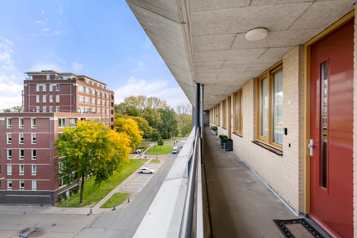 Photo 9 of De Arc 149