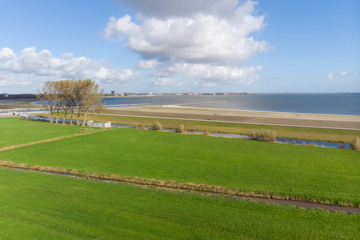 Foto 2 van Taeke van der Meerstraat 37-A