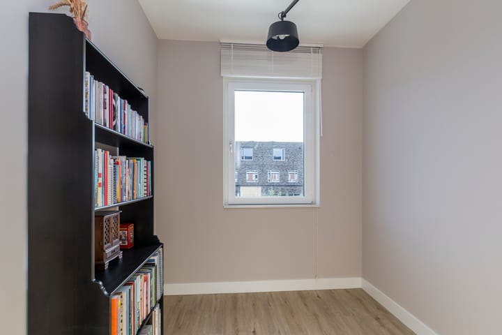 Foto 19 van Keizersmantelstraat 7