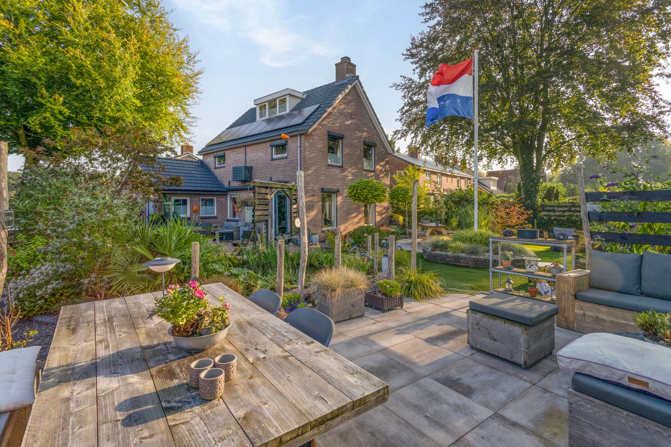 Foto 6 van Laaghalerstraat 28