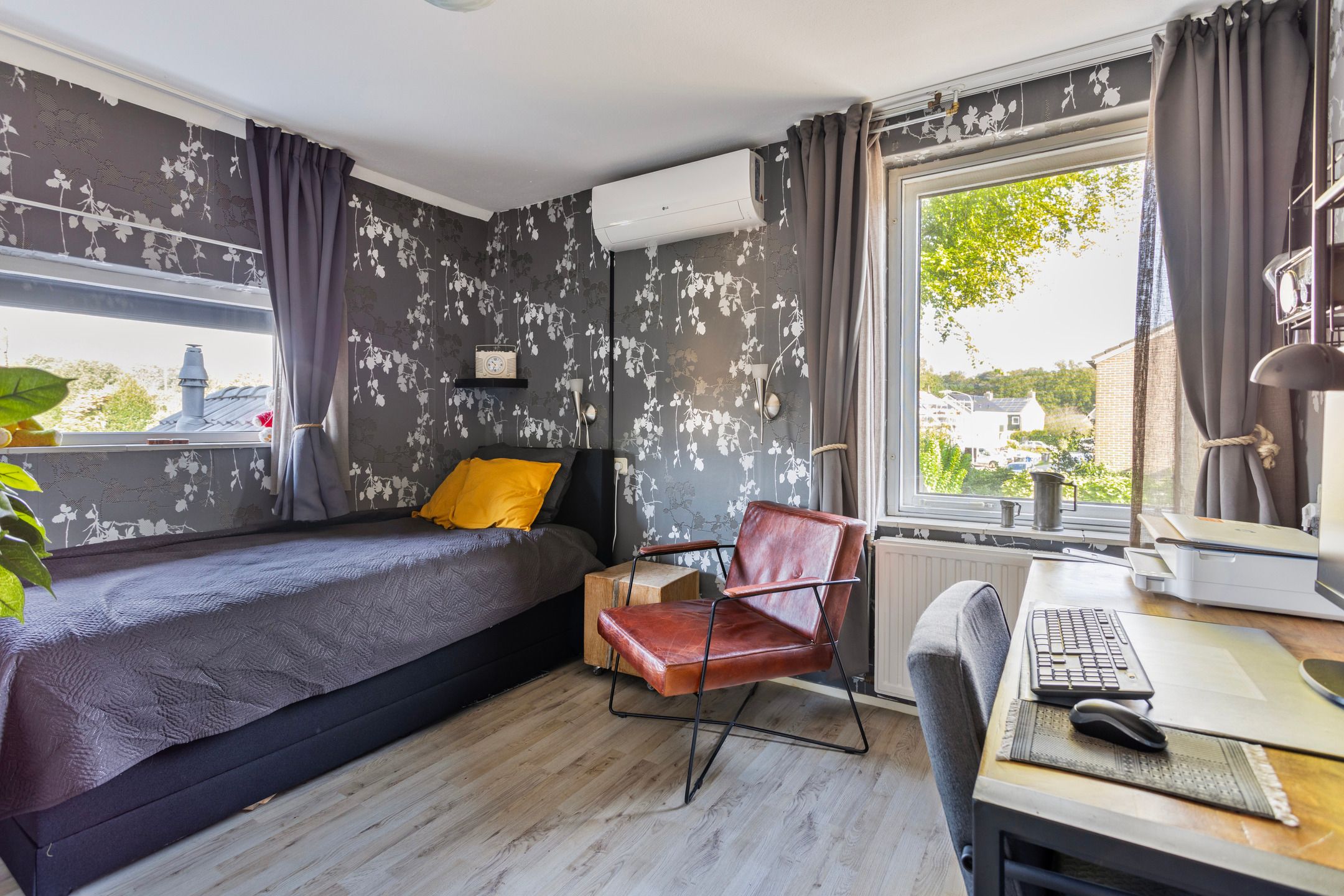 Foto 21 van Laaghalerstraat 28