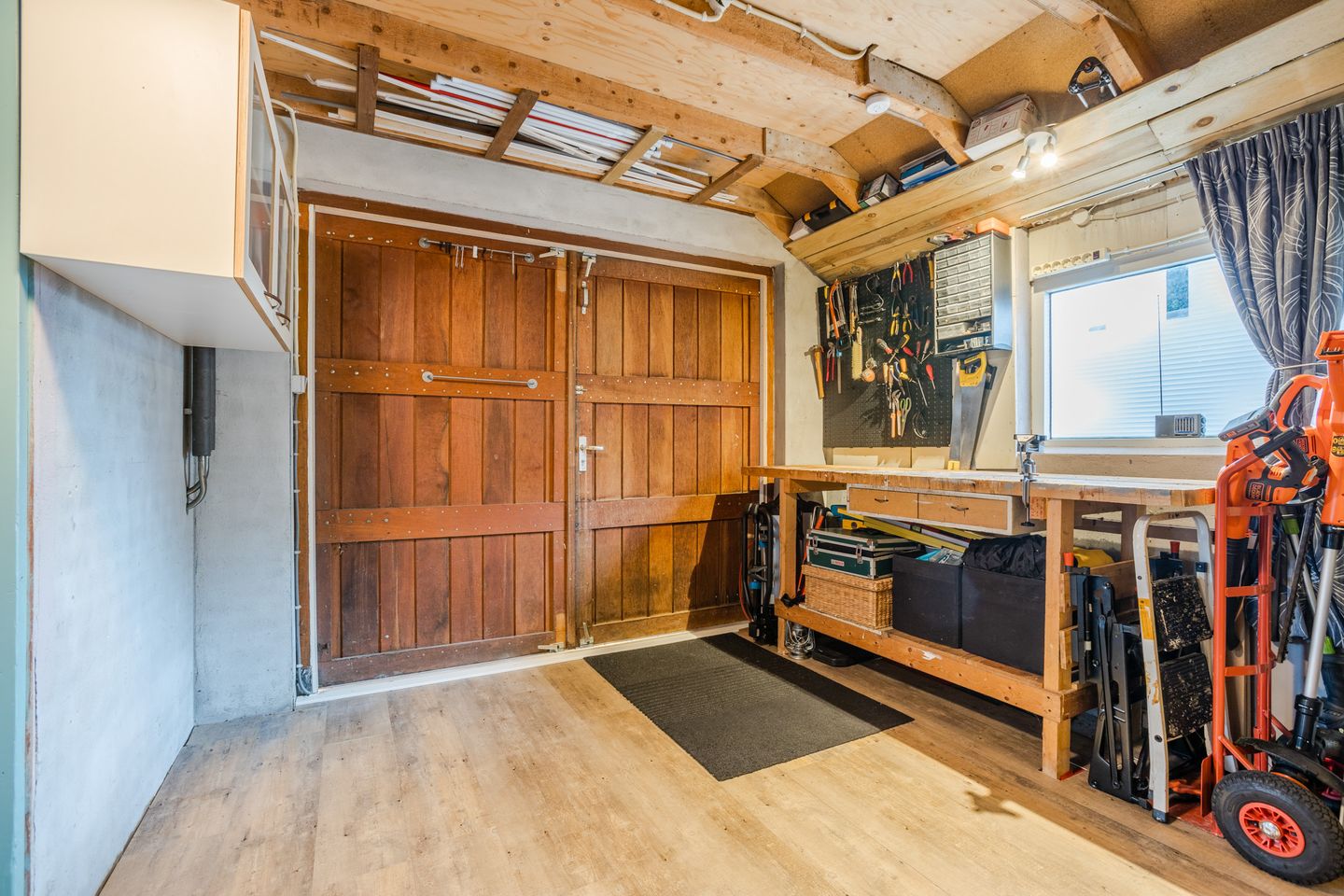 Foto 25 van Laaghalerstraat 28