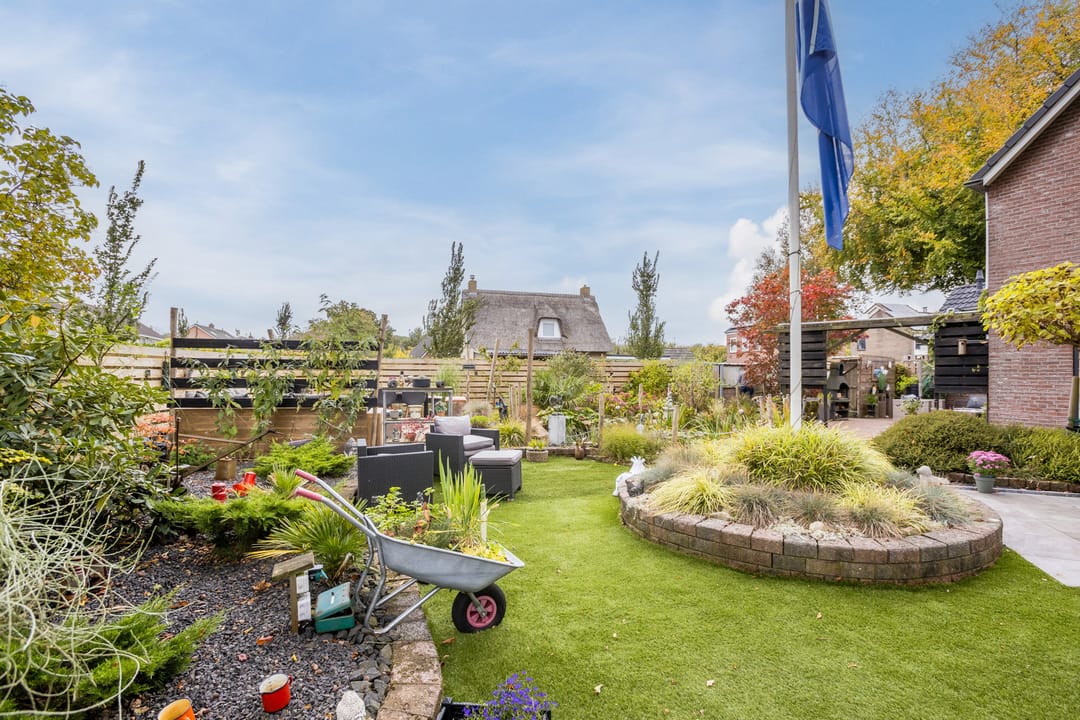 Foto 28 van Laaghalerstraat 28