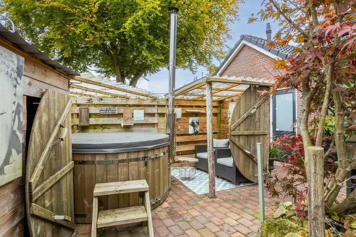 Foto 37 van Laaghalerstraat 28