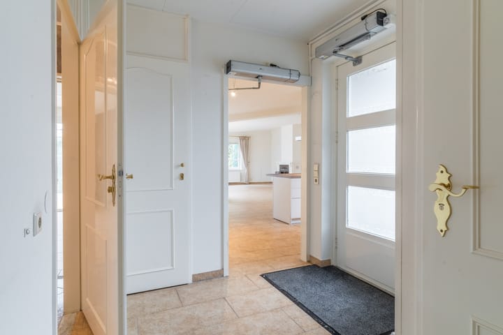 Photo 6 of W.J. Bladergroenstraat 56