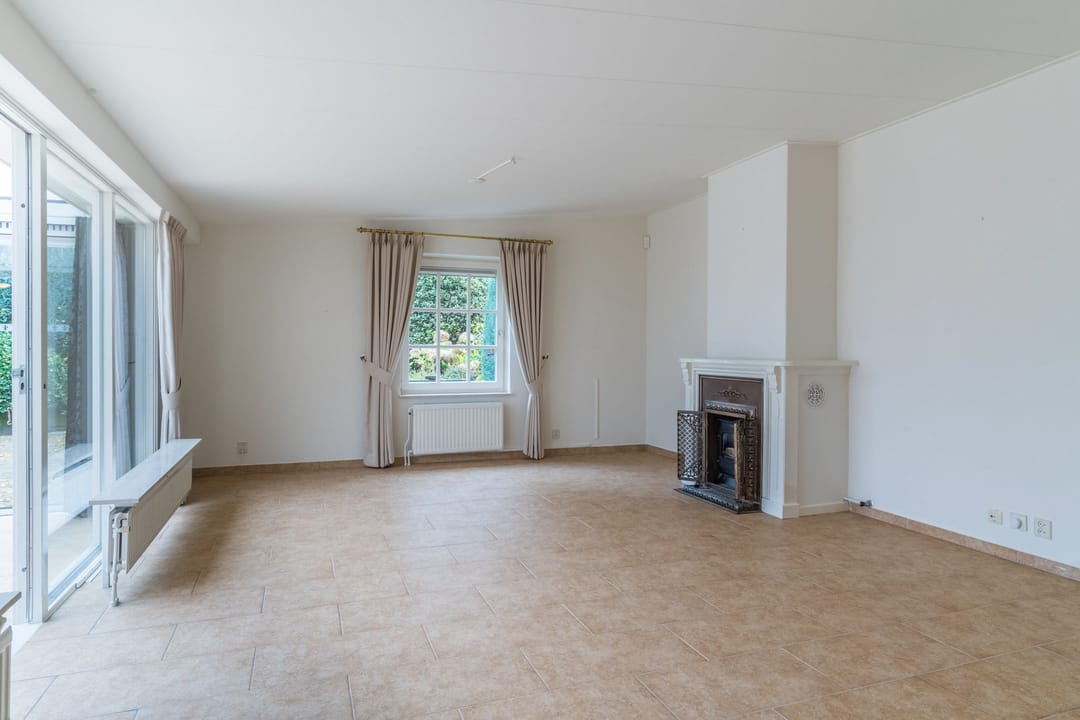 Photo 8 of W.J. Bladergroenstraat 56