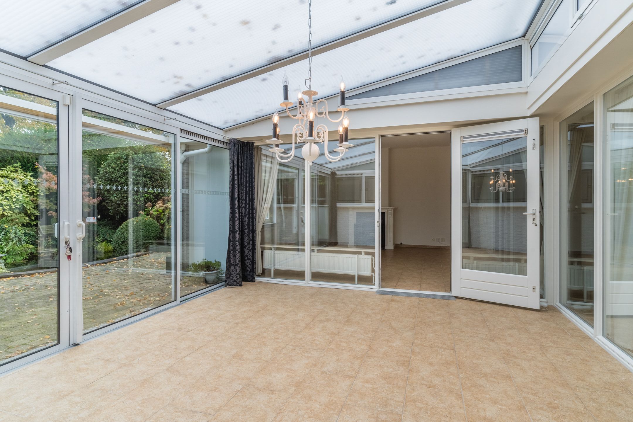 Photo 12 of W.J. Bladergroenstraat 56