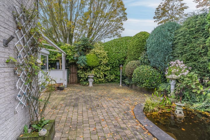 Photo 31 of W.J. Bladergroenstraat 56