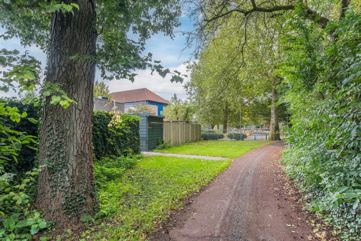 Photo 33 of W.J. Bladergroenstraat 56