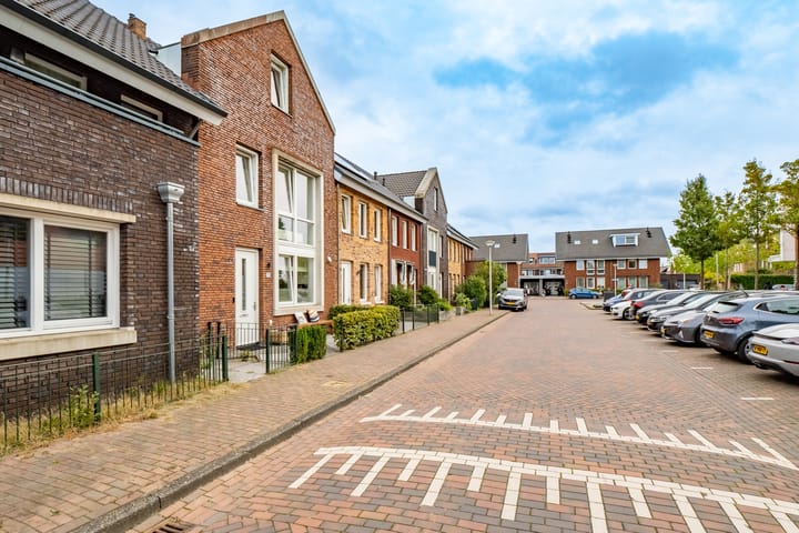 Foto 40 van Kweektuinlaan 77