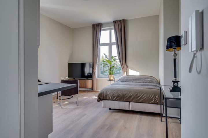 Photo 12 of Middellaan 5-B