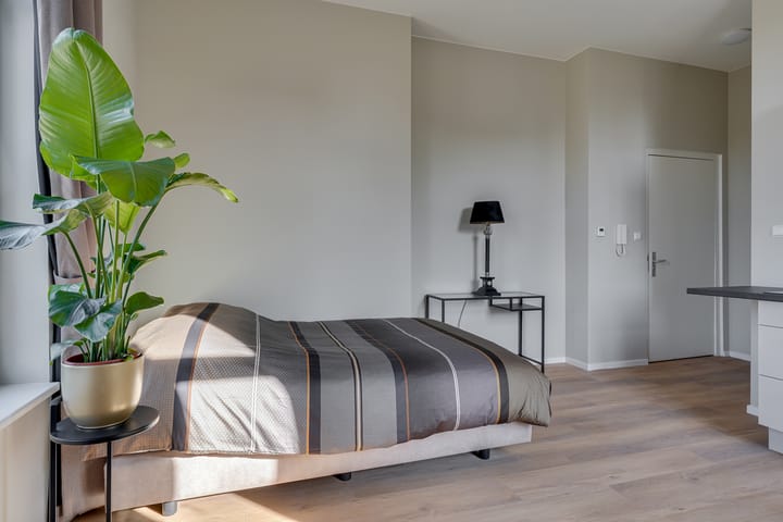 Photo 13 of Middellaan 5-B