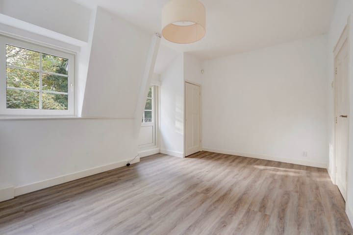 Foto 29 van Julialaantje 54