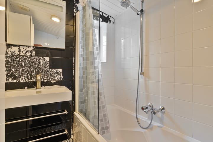 Foto 12 van Spuistraat 9