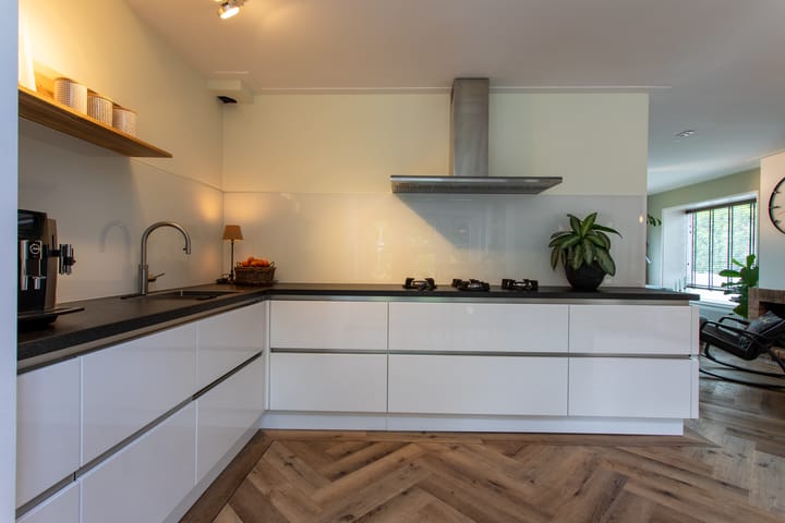 Foto 13 van Van Bergenlaan 4