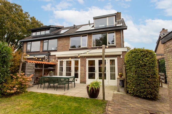 Foto 21 van Van Bergenlaan 4