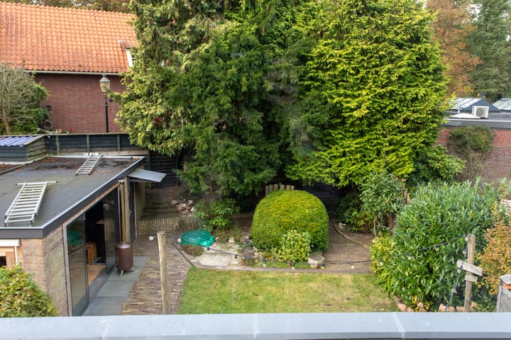 Foto 36 van Van Bergenlaan 4