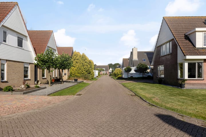 Foto 25 van Sierk de Grootstrjitte 16