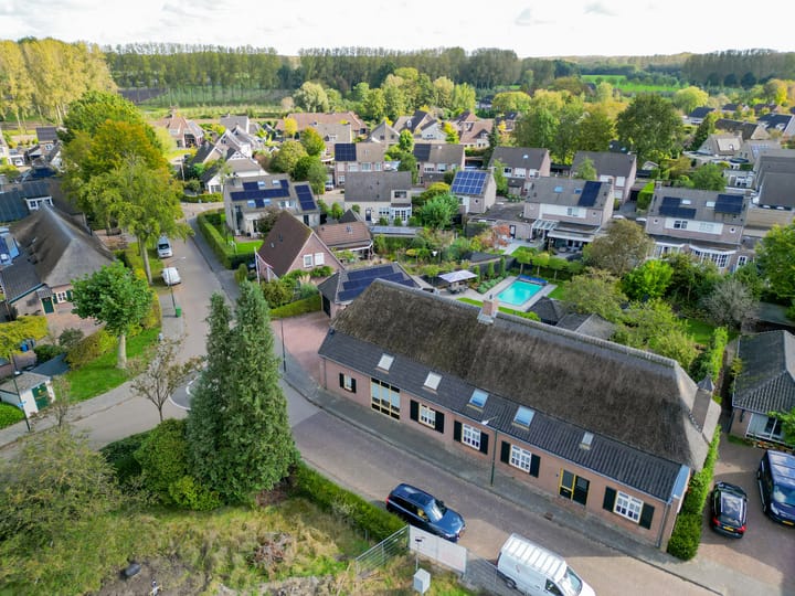 Foto 42 van Elschotseweg 61