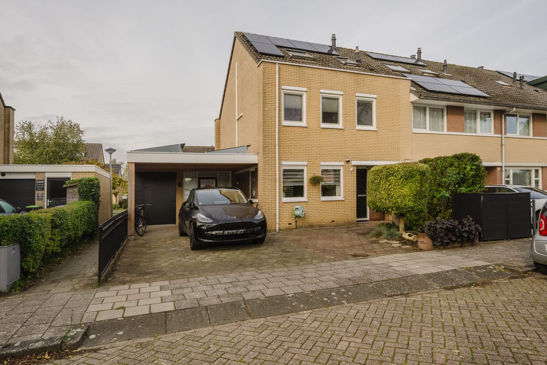 Foto 1 van Petronella Brugsmastraat 11