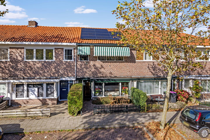 View photo 43 of de Ruyterweg 11